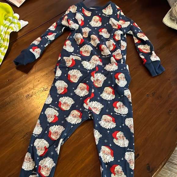 Old Navy Other - 2T Old Navy Santa Pajamas - 2023